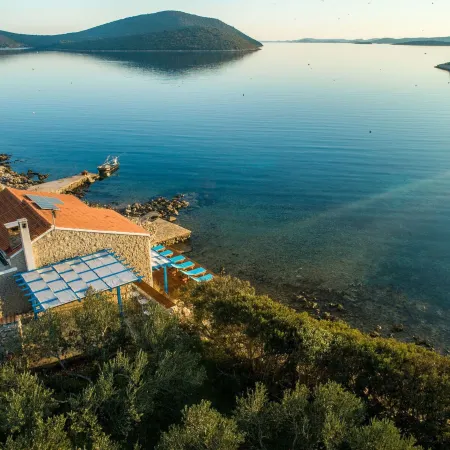 Villa Otus Zadarvillas Hotels in Pasman