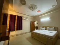 GoBravo-3BHK Near Airport & Cyber Hub Hotel dekat Dwarka Sektor 8