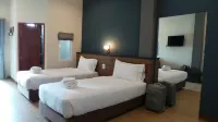 Bird Day Boutique Hotel