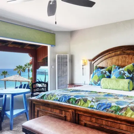 Beachcomber Inn
