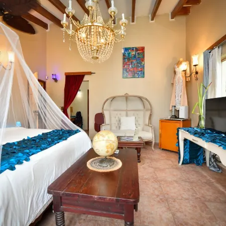 House of Mosaic Art Villa and Gallery Aruba