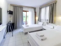 Hotel Odysseas Hotels in Polychrono