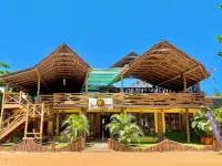 Jeri Village Hotel