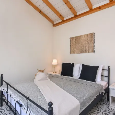 Lunaria Guest House
