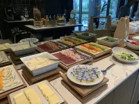 Four Points by Sheraton Prishtina City - breakfast