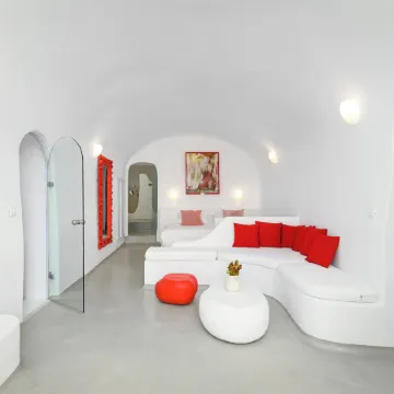 Trieris Villa & Suites