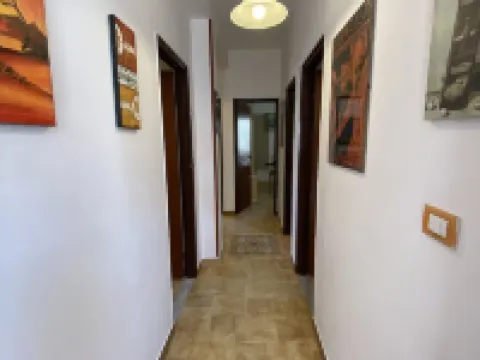 Apartment - Sleeps 5, Free Parking & Pet Friendl Hotels in Realmonte