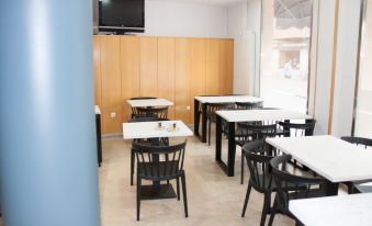 Hostal Cuéntame Evolución Auto Check IN