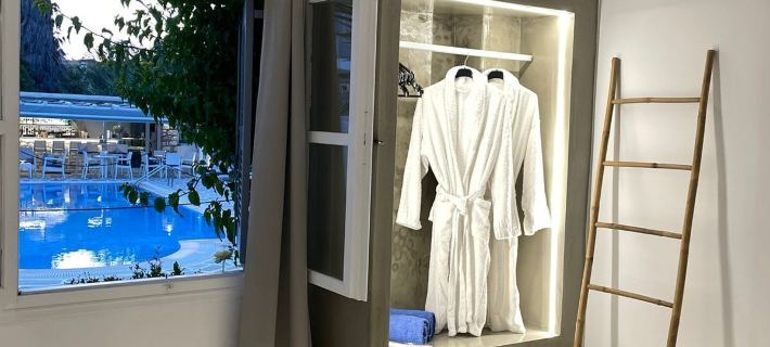 Zoumis Residence Hotel di Naoussa