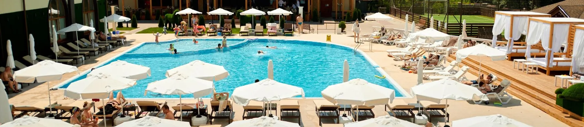 Four-Star Hotels