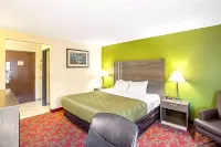Norwood Inn & Suites Milwaukee - 2 Sao
