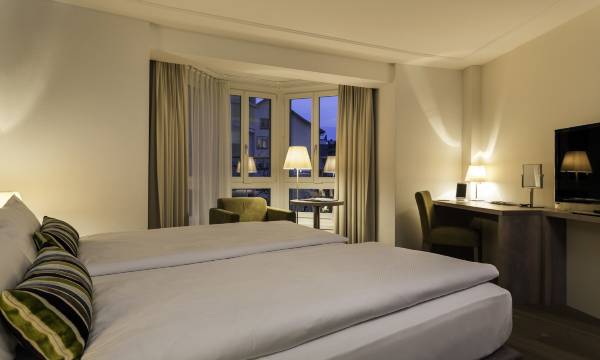 Platzhirsch ZÜRich- Downtown Boutique Hotel & Sushi Lounge
