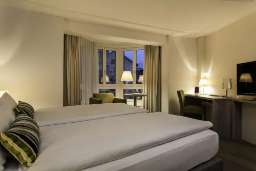 PLATZHIRSCH ZÜRICH- Downtown Boutique Hotel & Sushi Lounge