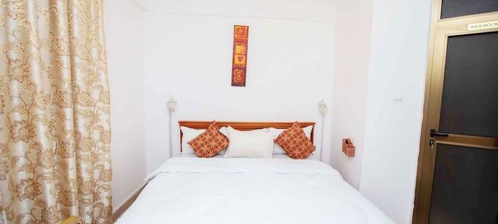Puwu Hospitality Center Hoteles en Awutu-Effutu-Senya