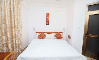 Puwu Hospitality Center