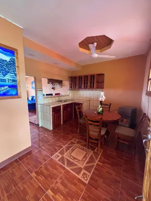 Granados Guest House - 2 звезды