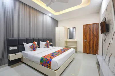 FabHotel Regal