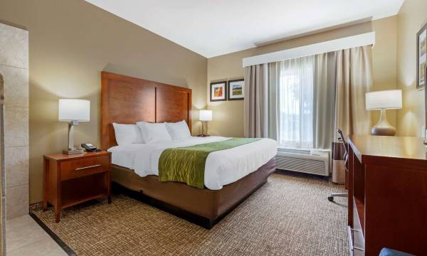 Comfort Inn Plover-Stevens Point