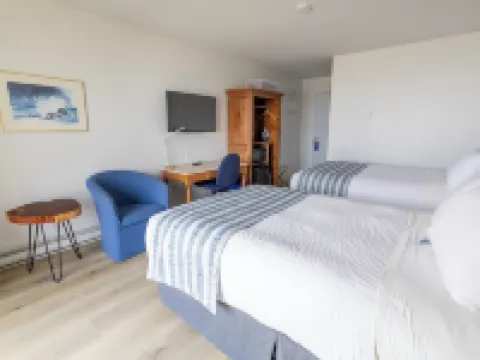 بافيلون سور مير باي ريوتل (150 متريس فروم ذا مين هوتل) فنادق في ماتان