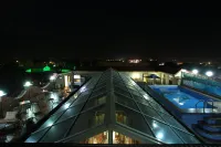 Hotel Grand Samarkand Superior - A - Rooftop Pools