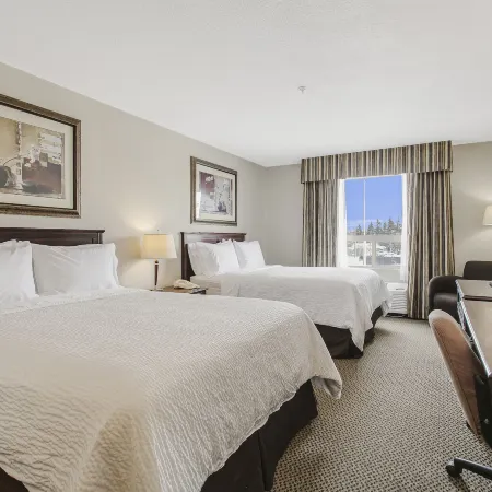 Holiday Inn & Suites LLOYDMINSTER by IHG