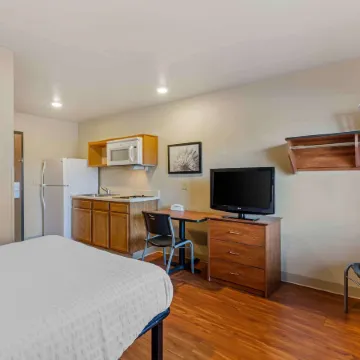 Extended Stay America Select Suites - Cleveland - Mentor