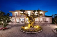 B. Equine Range Hotel Hotel berhampiran Ümit"in Bahçesi