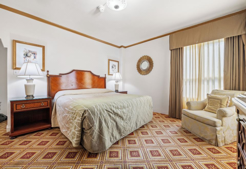 3. 엠버시 호텔 샌..