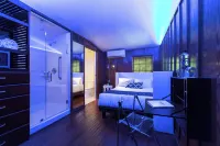 The Saint Hotel Key West, Autograph Collection