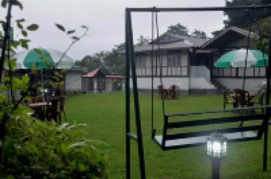 Green Leaf Resort Hotel a 