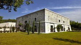 Delser Verona Manor House