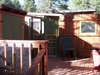 Elden Trails Bed and Breakfast Hotels near Fatman's Loop Trail
