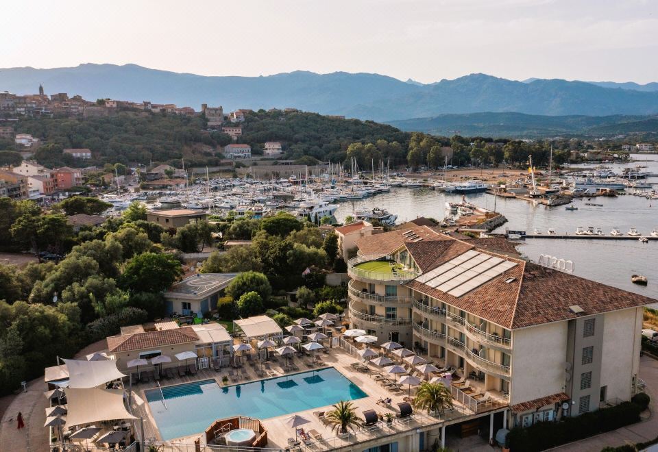 hotel overview picture
