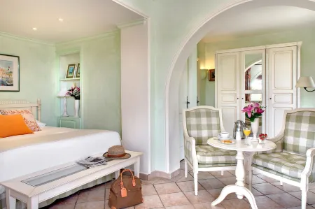 Hôtel la Grande Bastide Отели рядом с достопримечательностью «Сен-Поль-де-Ванс»