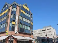 Hotel Elbroich Hotels near Benrath
