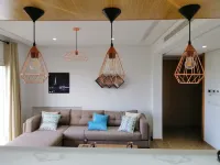Bright and Stylish Flat Hotels in El Kram
