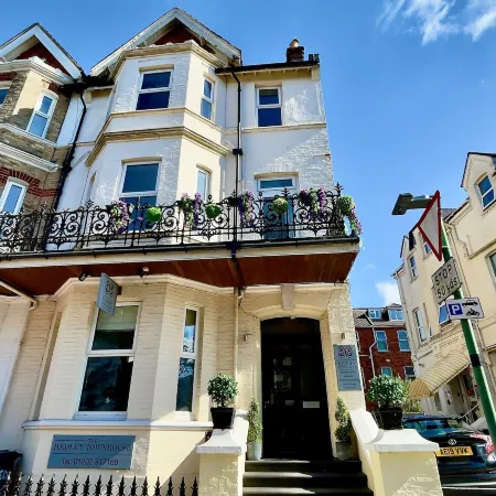 The Hedley Townhouse
