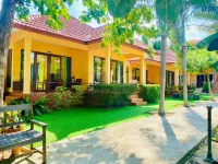 Pranmanee Beach Resort Hotels in Amphoe Sam Roi Yot
