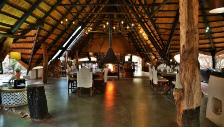 Ivory Lodge Отели в г. Хуэндж