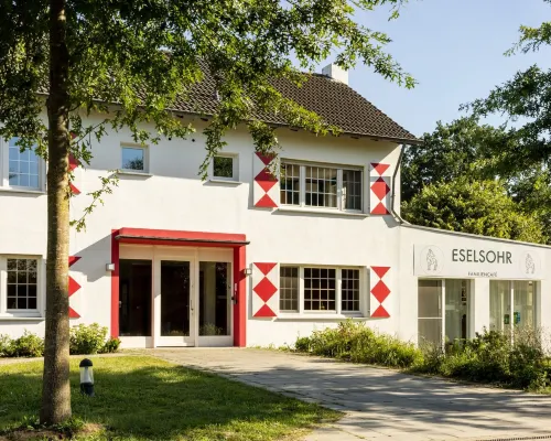 Schloss Hertefeld – Hotel & Events Hotels in Weeze
