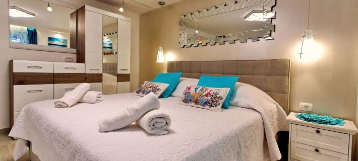 House Sandra Hotels in Split
