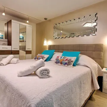 House Sandra Hotels near Old Split