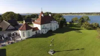 Gl. Avernæs Sinatur Hotel & Konference Các khách sạn ở Faborg