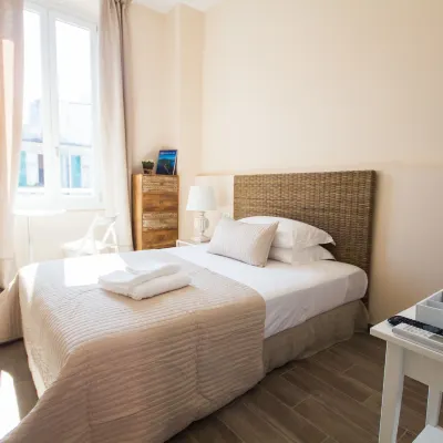 Emily Rooms Hotels near Ariston Theatre
