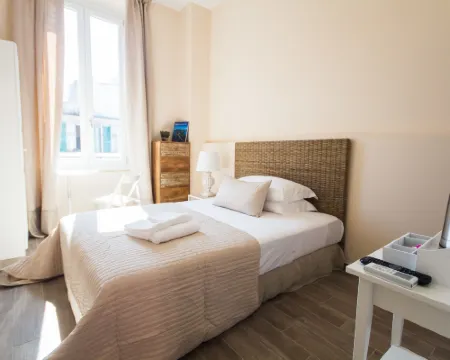 เอมิลีรูมส์ โรงแรมในซานเรโม