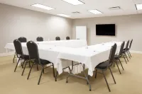 Revolution Hotel Hotels in Leduc