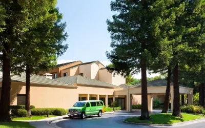 Courtyard Sacramento Airport Natomas Hotels near SMUD Museum of Science and Curiosity