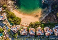 Celeste Beach Residences Huatulco Curamoria Collection Hotels near Playa la Esperanza