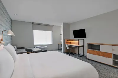 TownePlace Suites by Marriott Sumter Swan Lake Iris Gardens附近的飯店