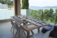 Core Luxury Suites